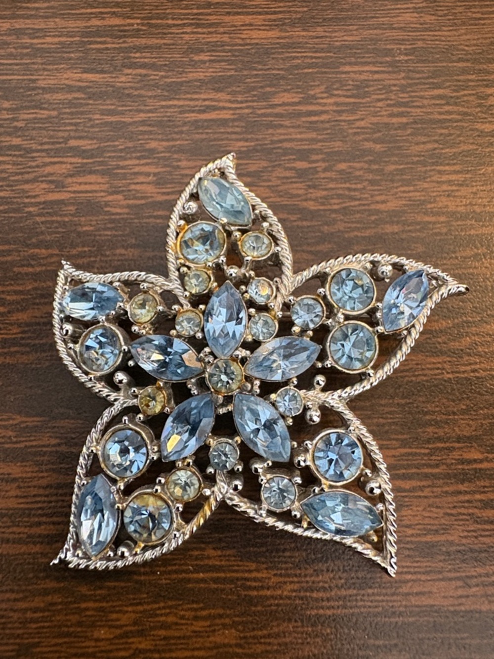 Sarah Coventry Light Blue Crystal Floral Brooch - Silver Tone